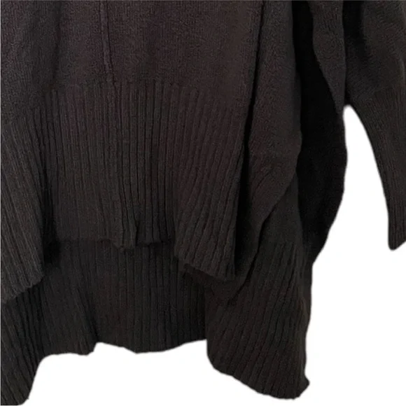 💥 Kaisley Green Cowlneck Tunic Sweater - Picture 3 of 5